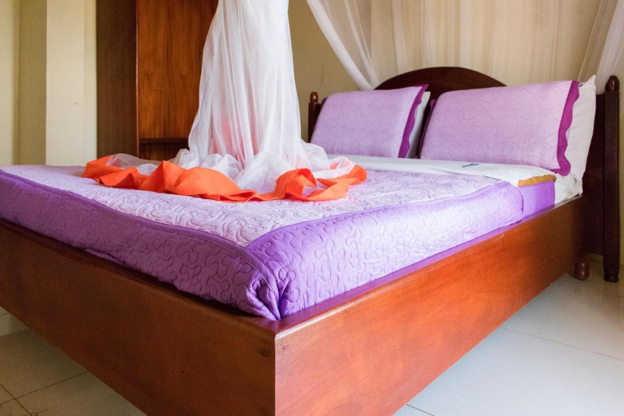 Kahondo Buffalo Hotel Kampala Makerere Exteriér fotografie