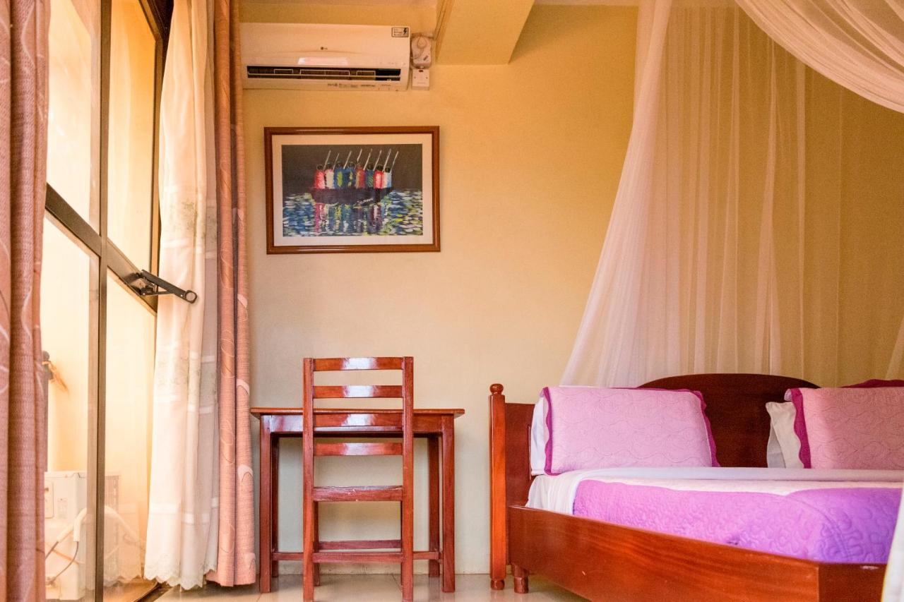 Kahondo Buffalo Hotel Kampala Makerere Exteriér fotografie