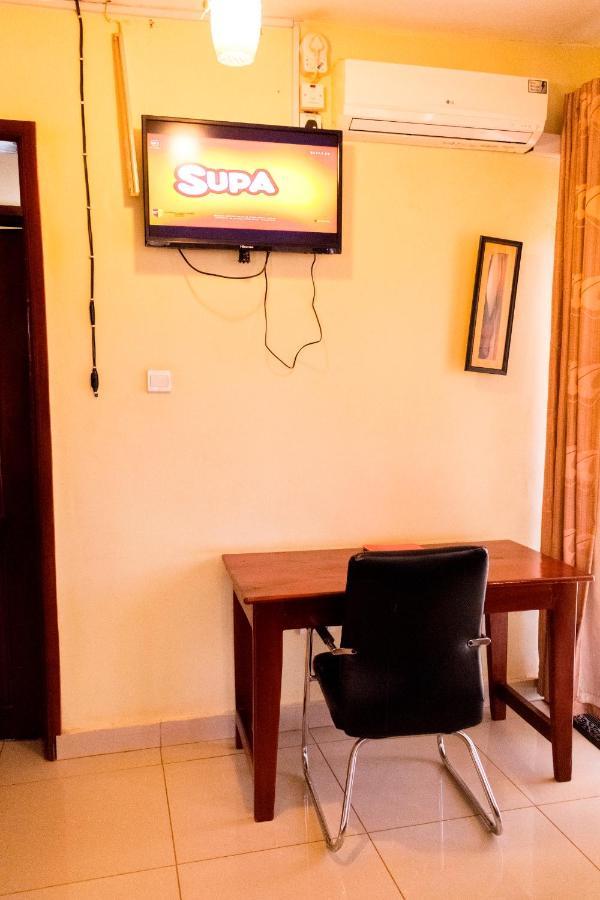 Kahondo Buffalo Hotel Kampala Makerere Exteriér fotografie